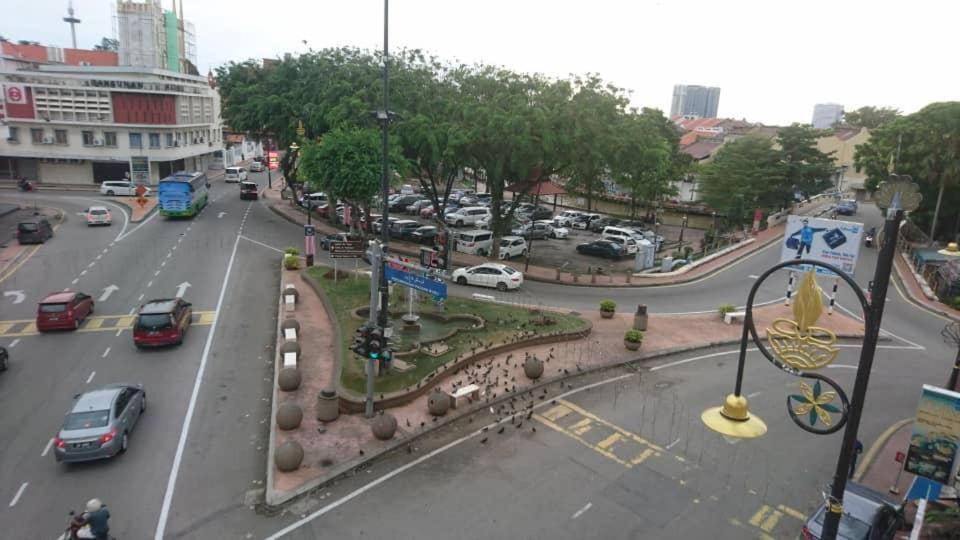 โรงแรมมิลล์ โร้ด Malacca ภายนอก รูปภาพ